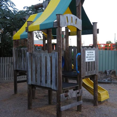 Bundaberg East Cabin&Tourist Park Exterior foto